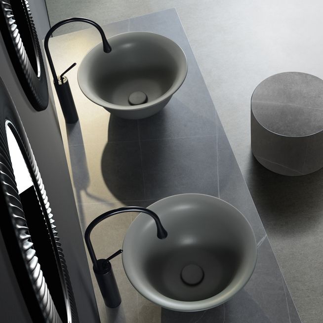 Modern Bathroom Sink Porcelain Round with Pop-Up Drain Vessel Bathroom Sink