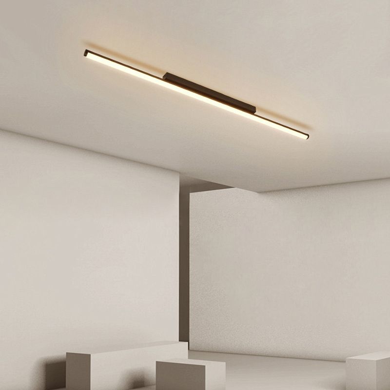 Lineare Deckenleuchte im minimalistischen Stil, LED-Beleuchtung aus Metall in Deckennähe