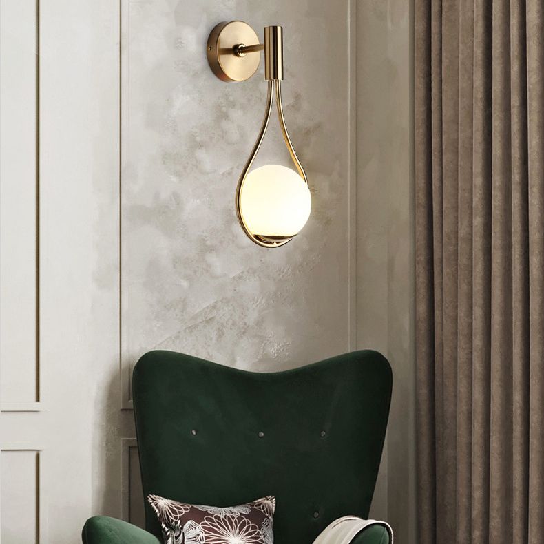 Global Gold Wall-Mounted Light Metal Wall Light Sconces for Living Room