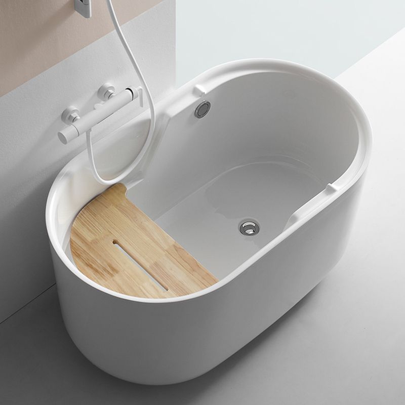 Modern Acrylic Bathtub Freestanding Soaking Tub , 27.56-inch Wide