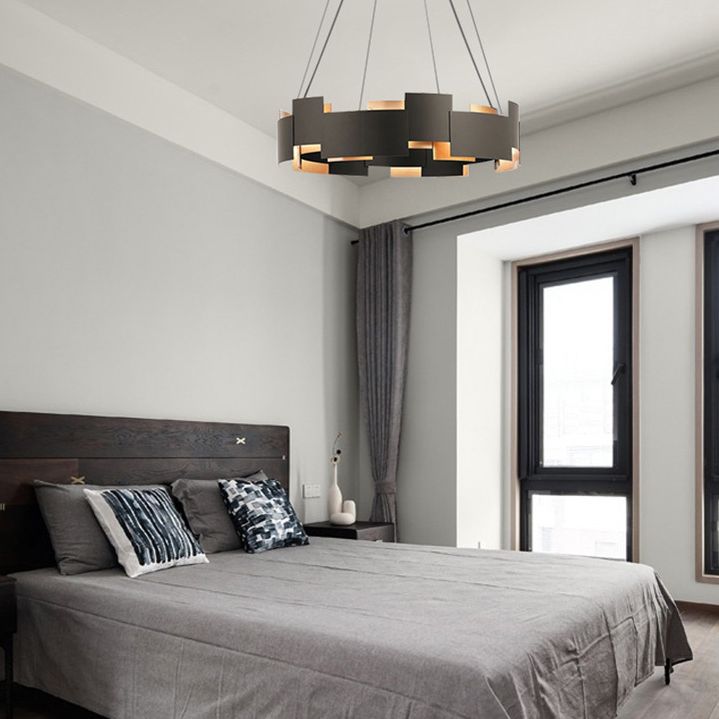 Splicing Metal Pendant Chandelier Postmodern Black and Gold Inner Suspension Light