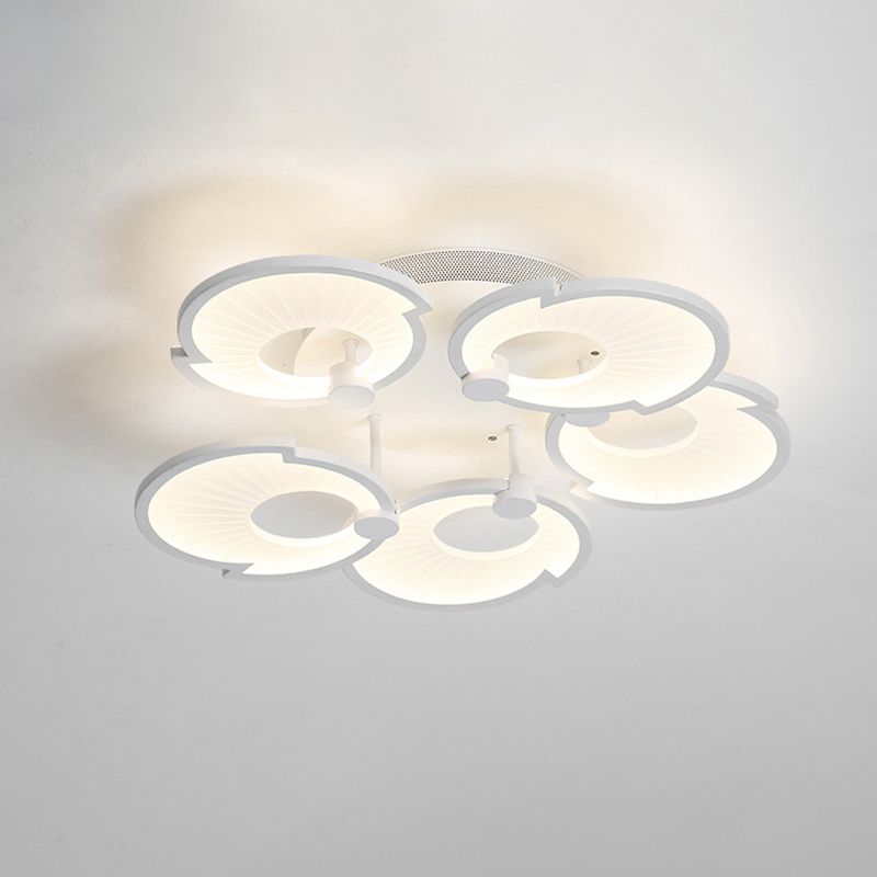 Witte bloemen semi -flushmount verlichting moderne led acryl spoelbevestiging plafondarmatuur in wit/warm licht