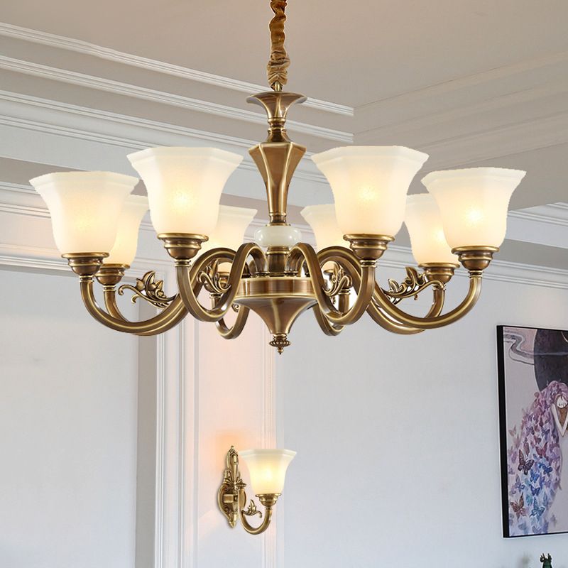 Lumière de lustre à l'ombre en forme de cloche Éclairage de pendentif en verre blanc traditionnel pour restaurant