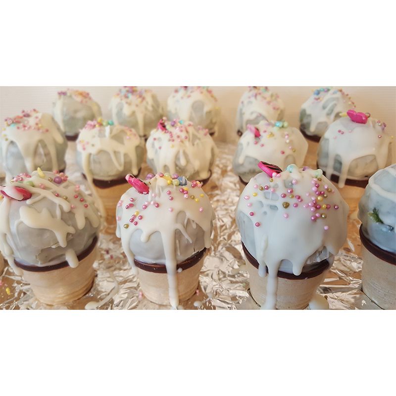 Customized Dessert Wall Mural Mildew Resistant Wallpaper for Commerce Shop