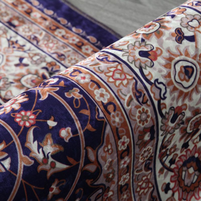 Antique Medallion Pattern Carpet Polyester Area Rug Stain Resistant Indoor Carpet for Living Room