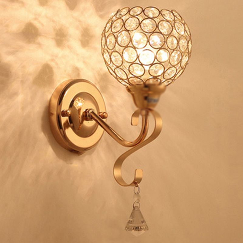 Spherical Dining Room Wall Light Fixture Crystal 1-Light Modern Sconce Light in Gold