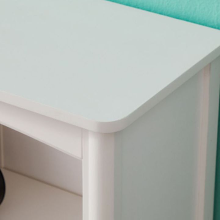 Closed Back Modern Bookcase Standard White Wooden Bookshelf with Shelves