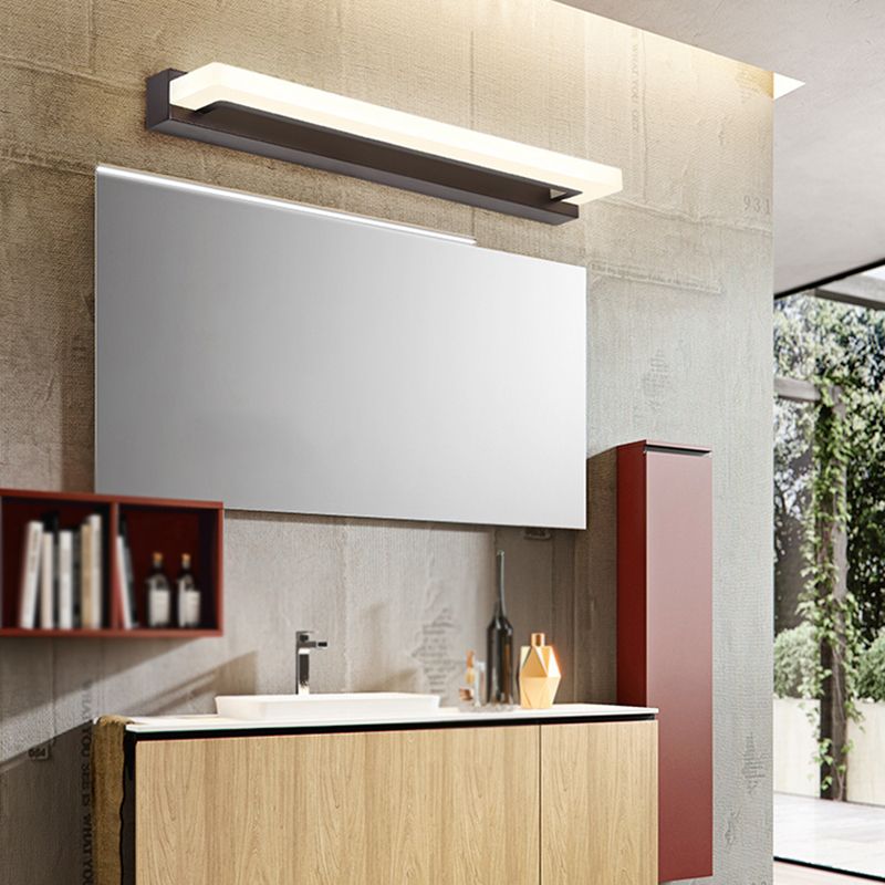 Linear Metal Wall Sconce Modern Style 1 Light Mirror Wall Mount Lighting in Black