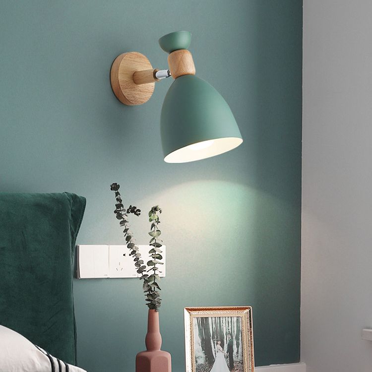 Luz de la plataforma de dormitorio Luz de montaje de pared de estilo nórdico con sombra de metal cónico