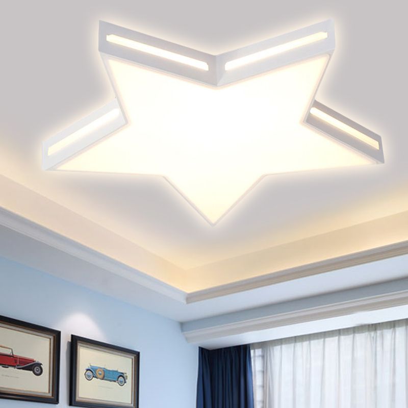 Lámpara de techo LED de acrílico moderna con forma de estrella blanca para dormitorio de niños
