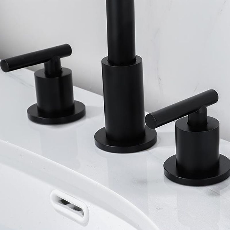 High-Arc Sink Faucet 3 Hole Lever Handle Bathroom Faucet with Water Hose