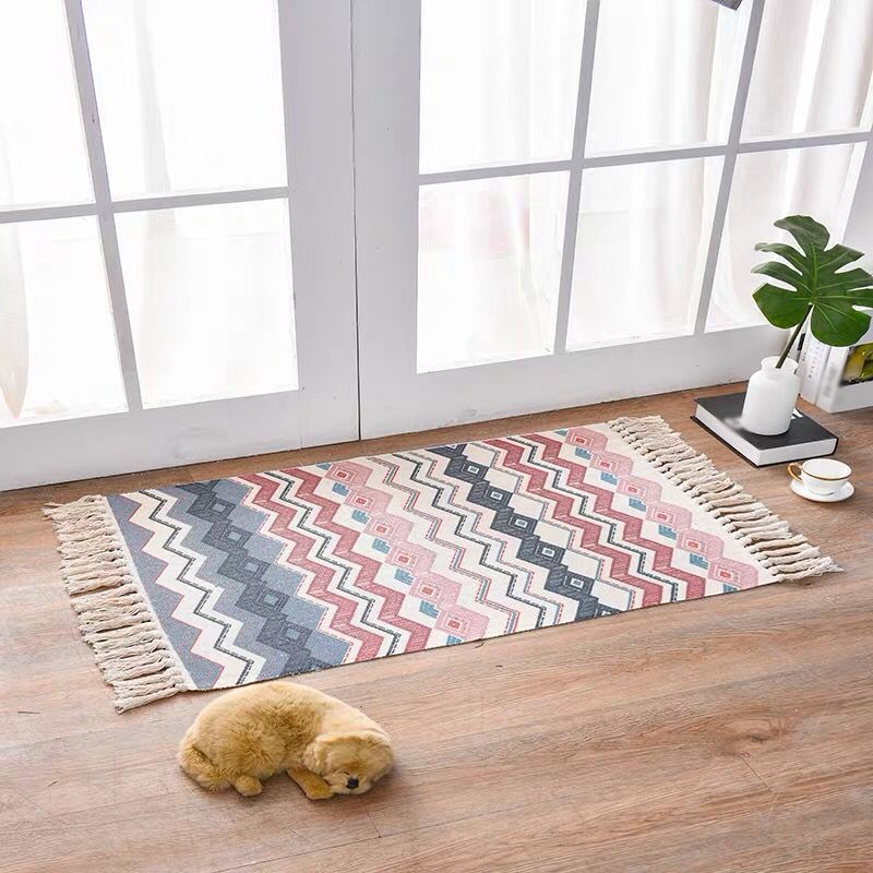Tapis bohème décoratif Tapis de tapis tribal multi-couleurs tapis amical pour animaux de compagnie avec gland pour la porte