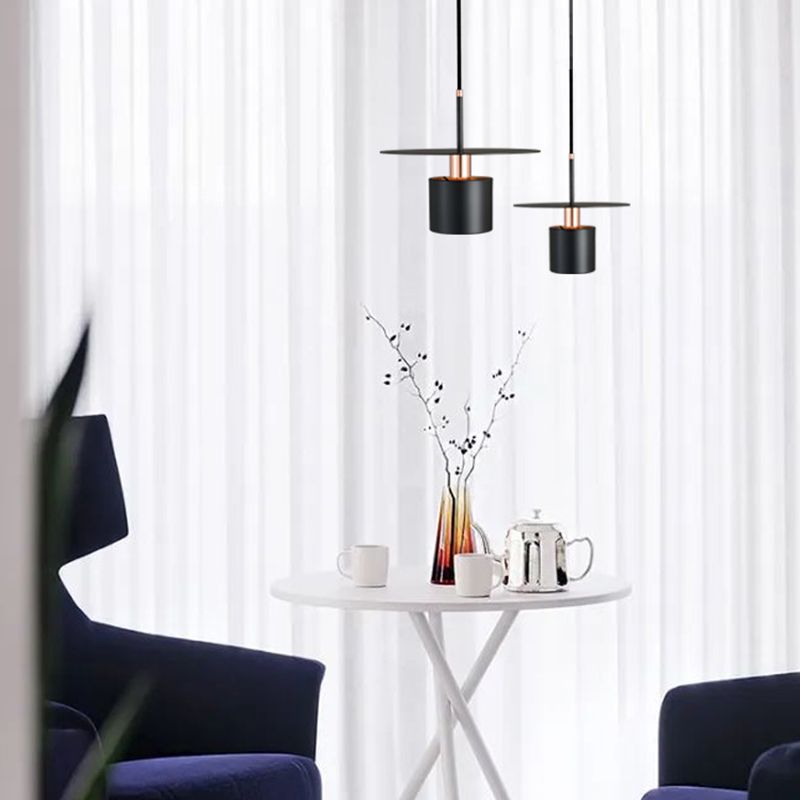 Nordischer Zylinderschatten hängend hängendes Licht, Metall 1-Licht-Hangleuchten für Innenräume