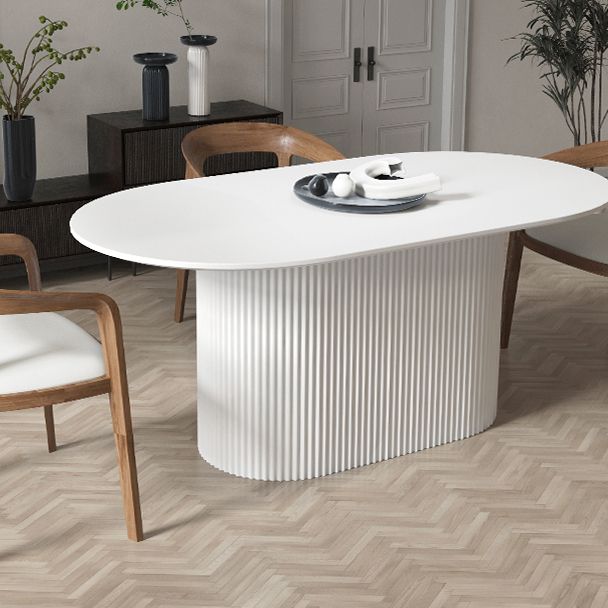 Mesa de comedor ovalado contemporánea de la base de madera sólida con base de pedestal
