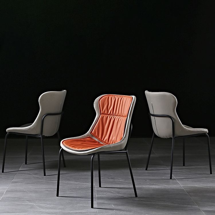 Sillas de comedor de cuero de estilo industrial, sillas laterales de comedor sin brazos con respaldo sólido