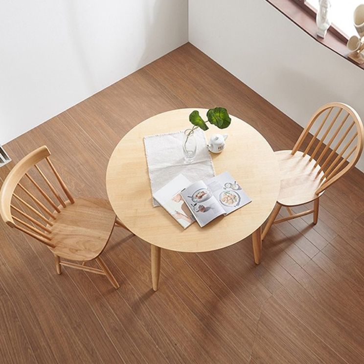 Round Dining Table Modern 4 Legs Wood Color Fixed Table of Solid Wood