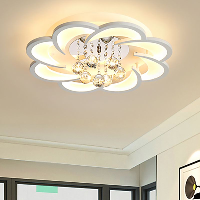 Acrylic Flower LED Flush Mount Modern 20.5"/27"/31.5" Wide Ceiling Light Fixture in Warm/White Light for Living Room