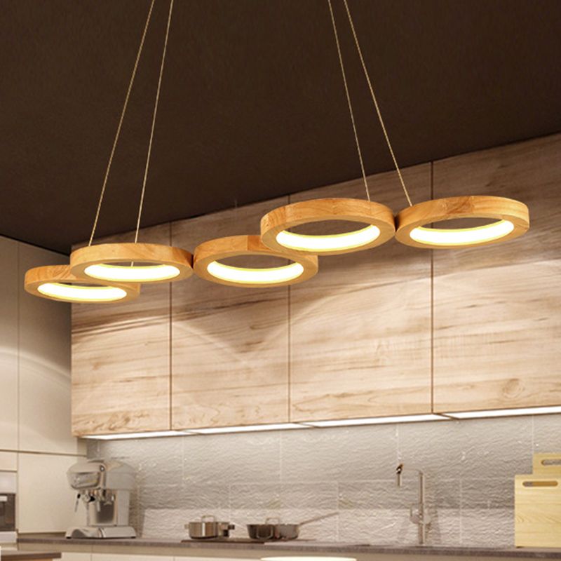 Sospensione in legno circolare Luce minimalista a LED Isola sospesa per il ristorante