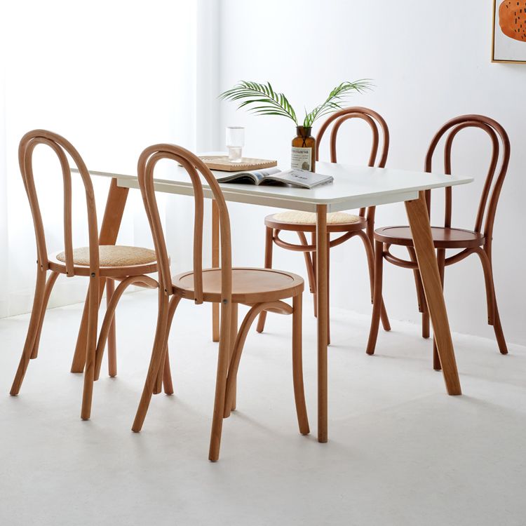 Le bois de hêtre de style moderne préside les chaises de salle à manger de cuisine arrière de Windsor