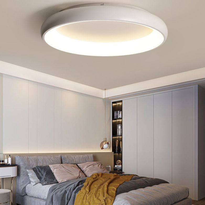 Moderne ronde ringinbouw plafondlamp van metaal