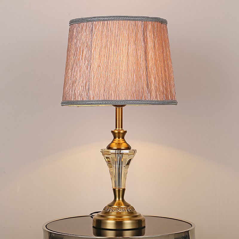 Lampada da comodino contemporanea a 1 lampadina Lampada da lettura a botte dorata con paralume in tessuto