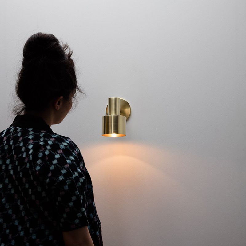 7.5" H Torch Shaped Metal Wall Lamp 1-Light Post-modern Style Sconce Lights in Gold