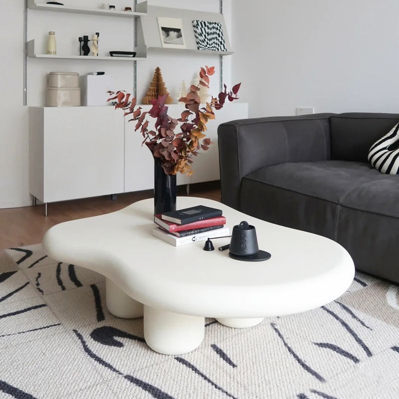 Scandinavian Free Form Coffee Table with 4 Legs in Pine Wood