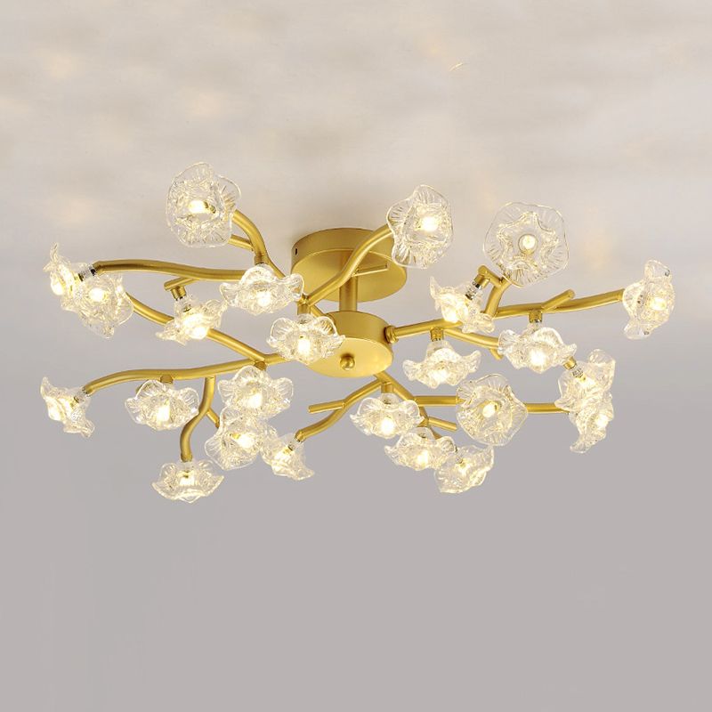 Moderne Metall-Halbblüten-Lampe Mehrköpfe Blumenschlafzimmer Deckenbeleuchtung mit Glasschatten