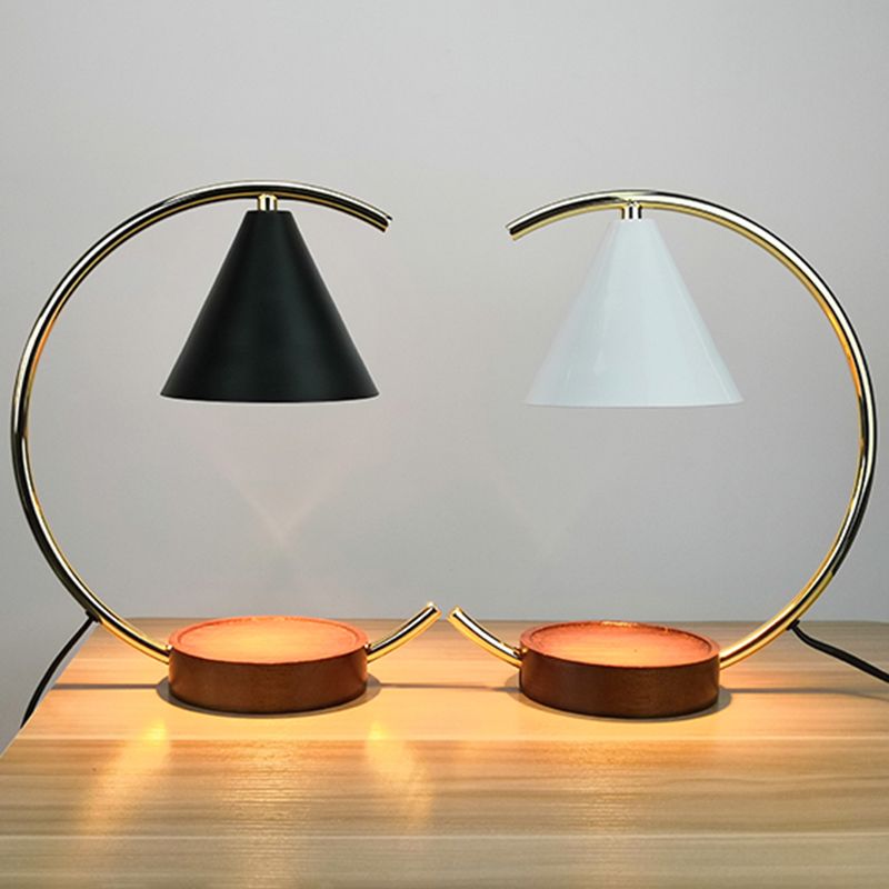 Nordic Style Iron Table Lamp Arc Shape Desk Light for Bedroom (Candle Not Included)