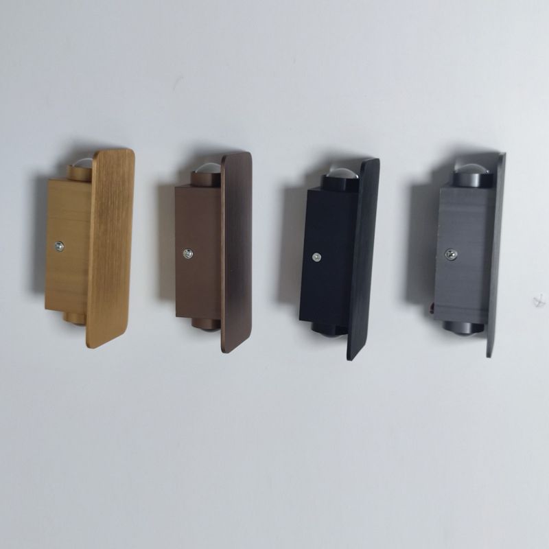 Postmodern Metal Wall Light 2 Lights Wall Sconce Light with Aluminum Shade