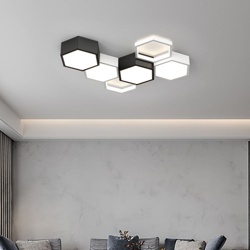Soporte empotrado LED geométrico acrílico en luz de techo de aluminio esmerilado de estilo creativo moderno