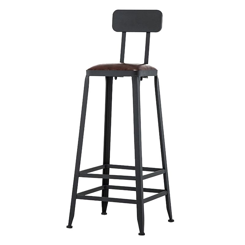 Asiento de cuero cuadrado de estilo industrial con patas de metal Taburete para barra de cocina