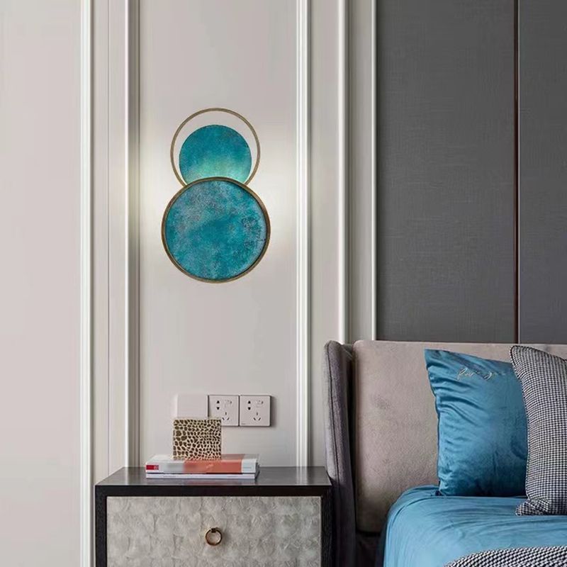 Modern Style Wall Lamp 1-Light LED Wall Mount Lamp with Glass Shade for Bedroom