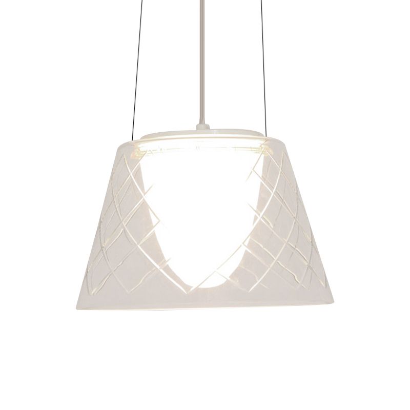 Lustre en verre transparent effilée lustre moderniste 1 luminaire de suspension chromée