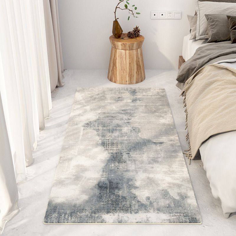 Grey Modern Carpet Polyester Graphic Carpet Non-Slip Backing Carpet for Living Room
