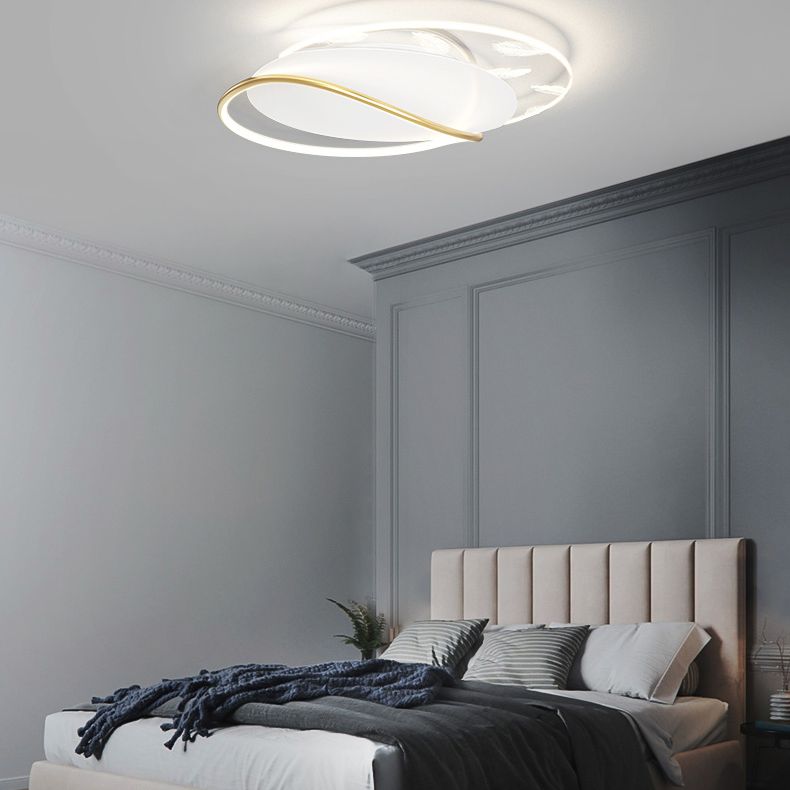 Lámpara de techo de hierro forjado con plumas de estilo conciso y moderno, montaje semiempotrado LED geométrico blanco para dormitorio