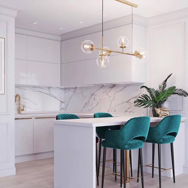 Minimalismo 6 lampadina isola lampada a sfera in ottone Sospensione con tonalità di vetro per ristorante