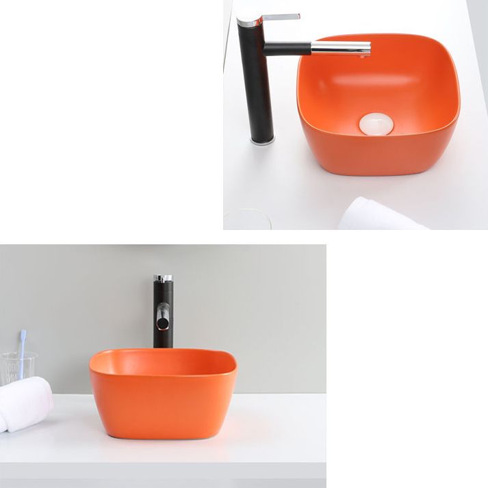 Classic Style Bathroom Sink Stainless Steel Bathroom Sink with Drain Strainer Kit
