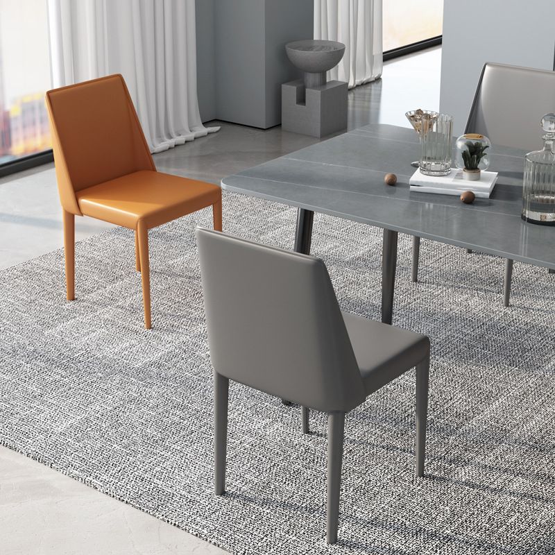 Silla lateral de restaurante de cuero estilo silla de montar con acabado mate Silla de comedor Parsons (juego de 2)