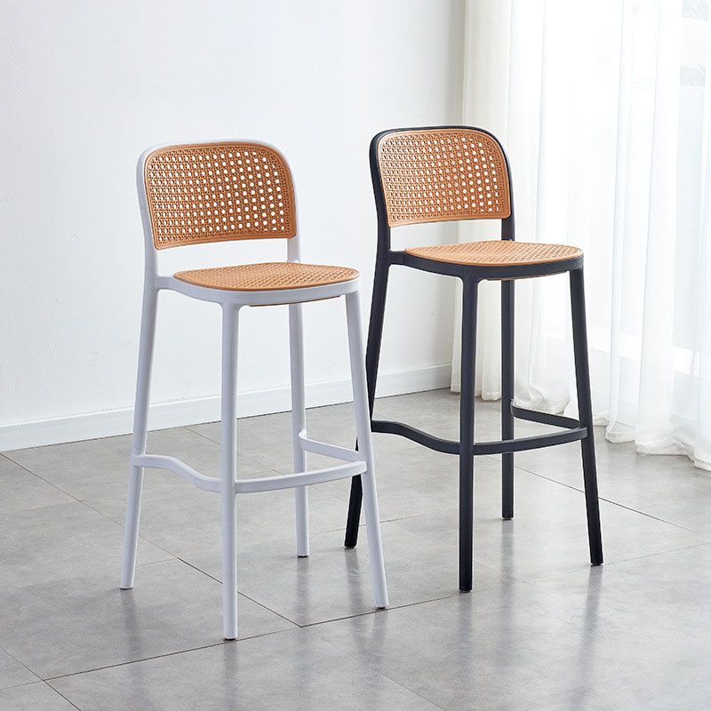 Scandinavian Plastic Low Back Counter Stool Plastic Home Furniture in Matte Finish