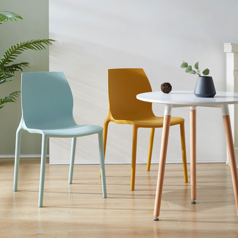 Contemporary Plastic Dining Room Chair Multicolor Stackable Side Chair