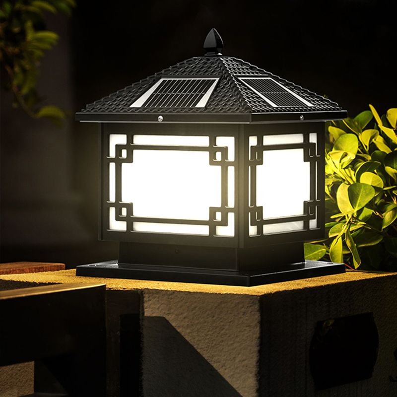 Contemporary Pillar Lighting Fixture Minimalist LED Solar Lamp for Garden