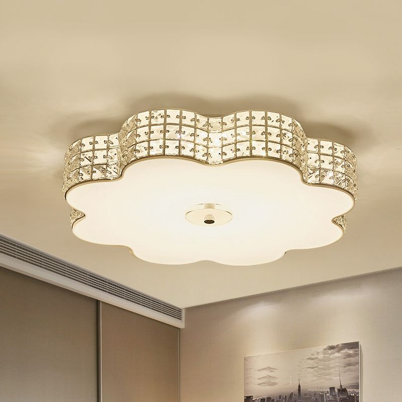 Bloom Living Room Flush Mount Fixture Cur Crystal LED Modernism Ceiling Light in Gold