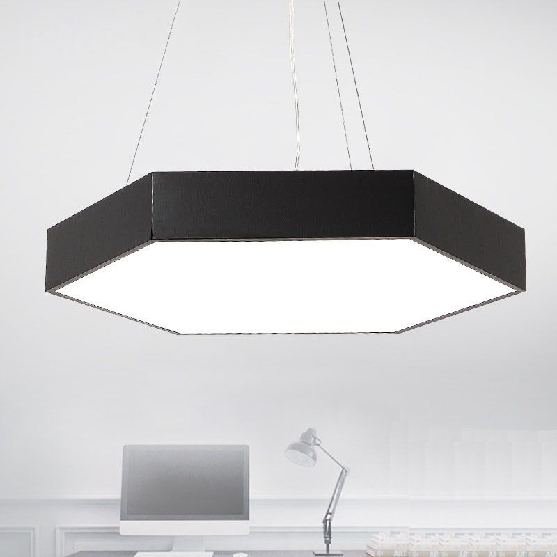 Metall sechseckiger Anhänger Deckenleuchte Einfachheit Schwarzes LED Hanges Licht mit Acryldiffusor