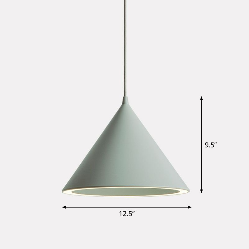 Aluminium Conic Pendant Light Nordic Style LED Plafond plafond pour salle à manger