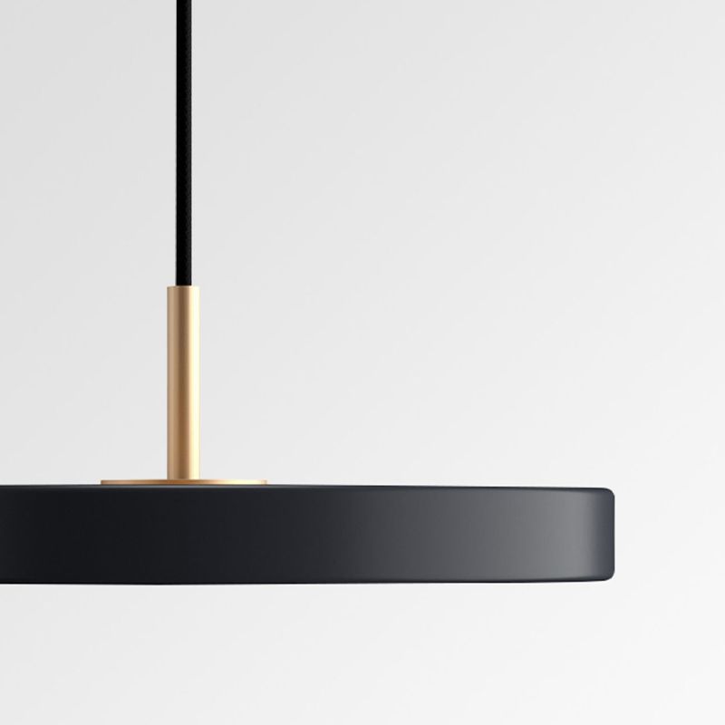 Éclairage suspendu de forme de cercle Métal de style moderne 1 lampe suspendue légère pour chambre à coucher