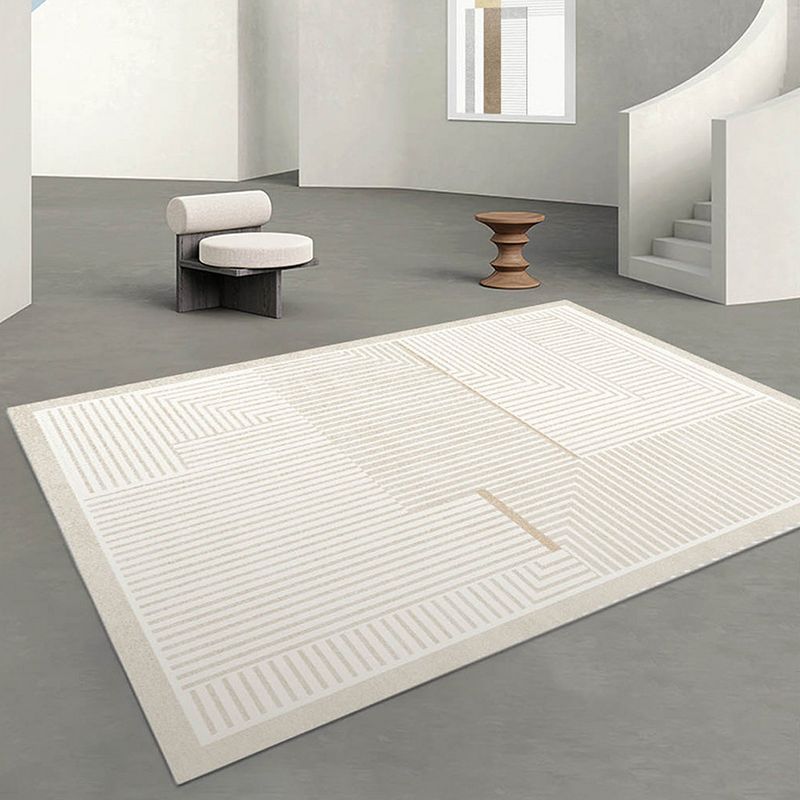 Causal Line Carpet Polyester Beige Carpet Tear Resistant Carpet for Living Room
