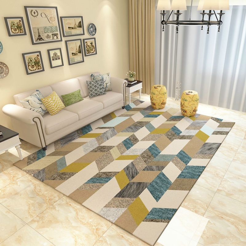 Contemporary Geometric Printed Rug Multi Colored Polyester Carpet Anti-Slip Backing Machine Wash Pet Friendly Rug for Great Room