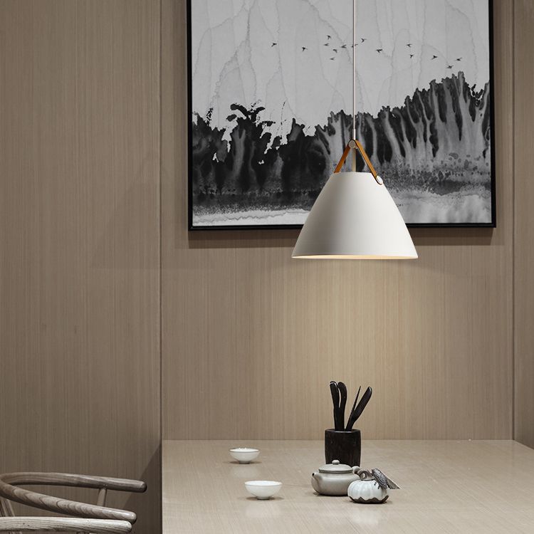 Macron Metal Hanging Light Nordic Style Pendant Light Cone Shape Hanging Light for Coffee Shop