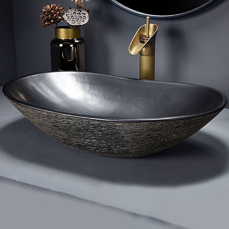 Traditional Vessel Bathroom Sink Oval Porcelain with Overflow and Drain Assembly Vessel